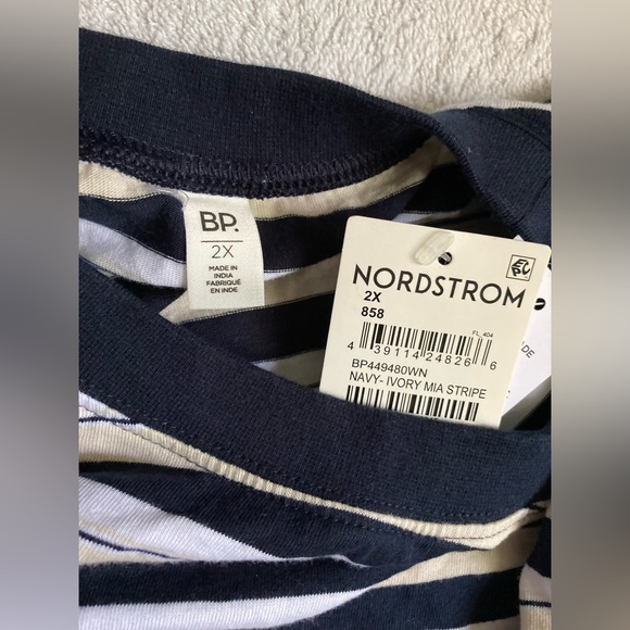 Camisa corta para mujer  #2X - Picture 3 of 3